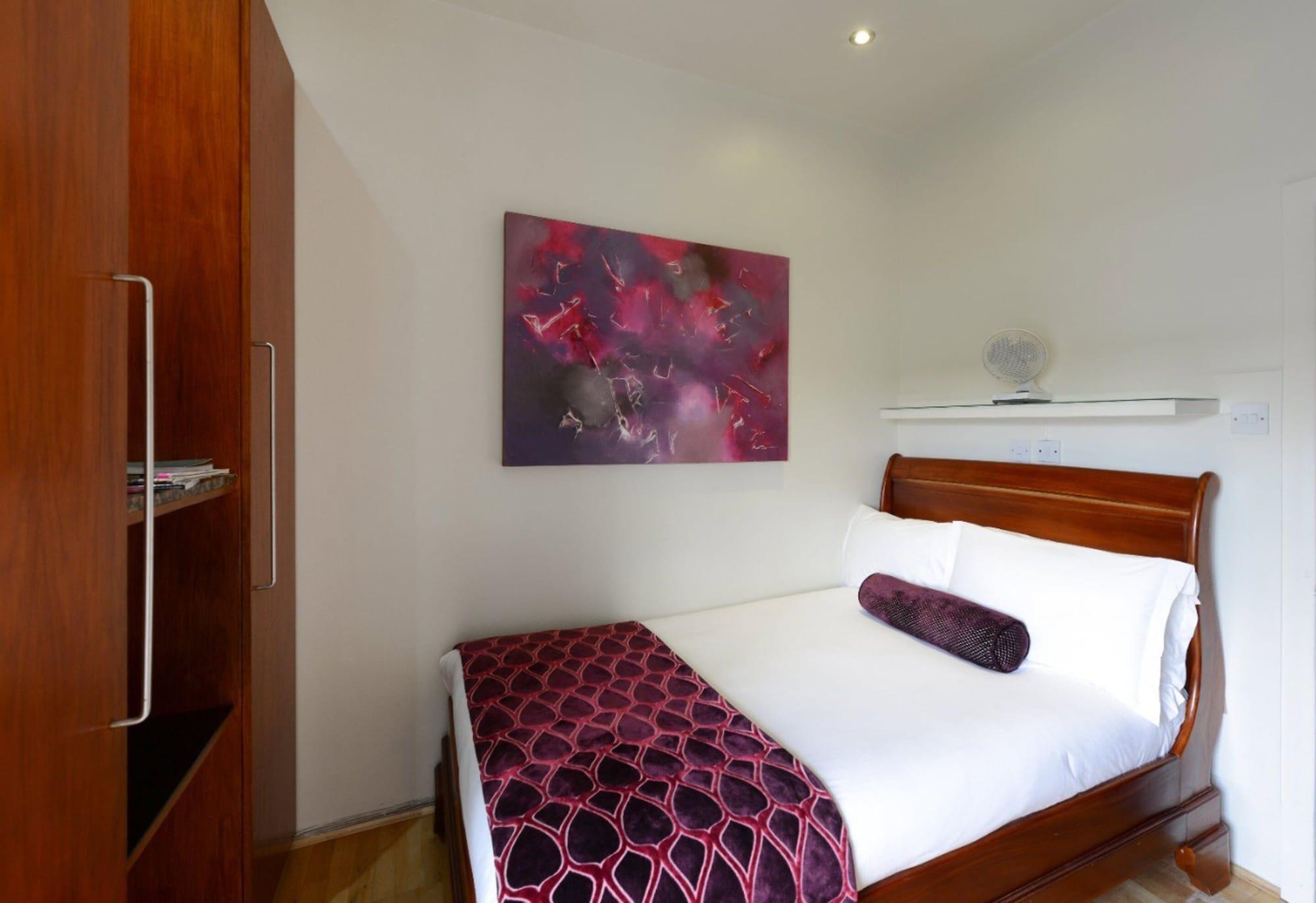The Edwin Hotel Лондон Екстериор снимка