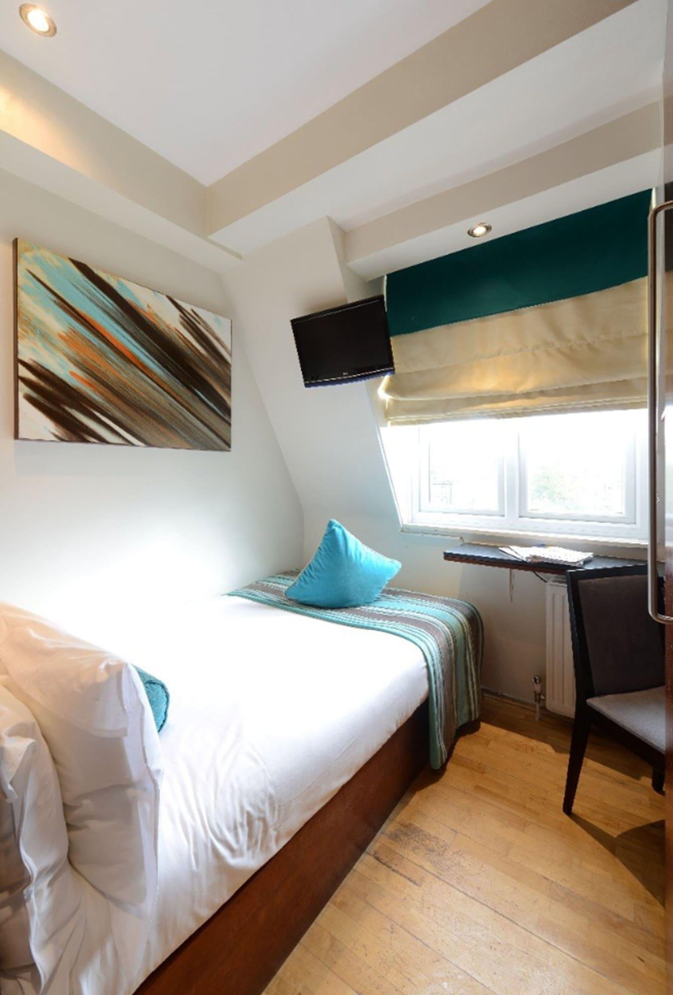 The Edwin Hotel Лондон Екстериор снимка