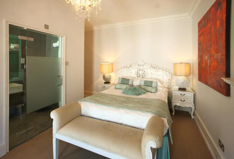 The Edwin Hotel Лондон Екстериор снимка