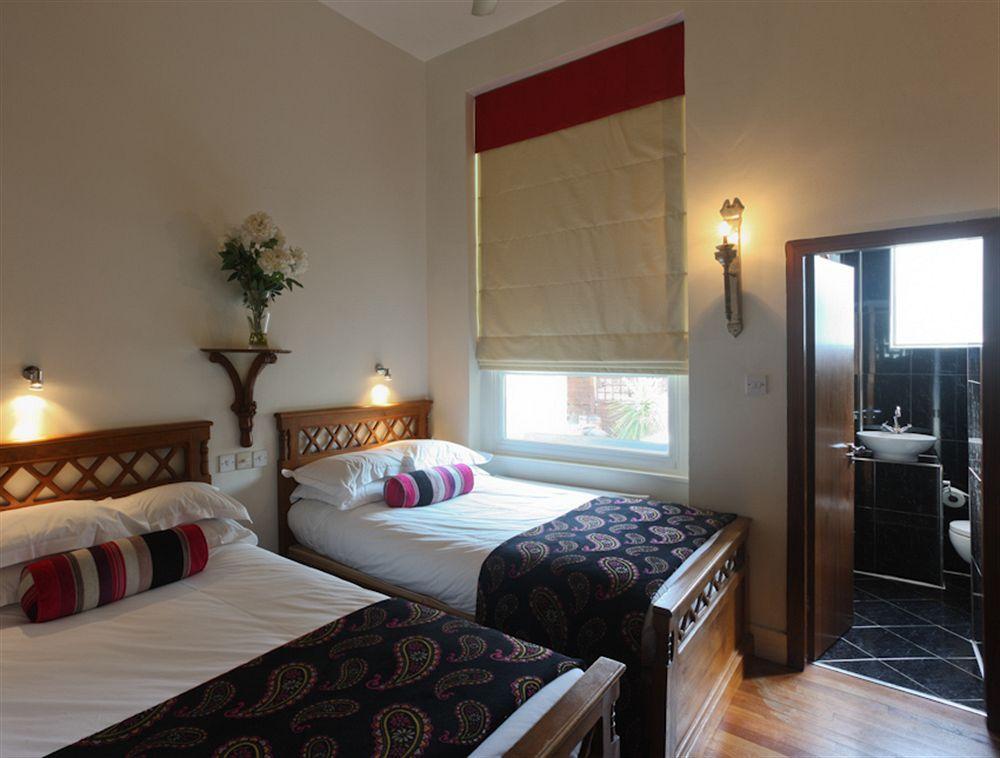 The Edwin Hotel Лондон Екстериор снимка