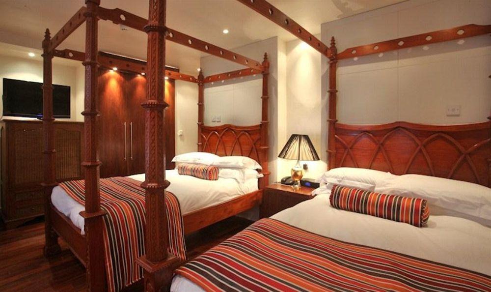 The Edwin Hotel Лондон Екстериор снимка