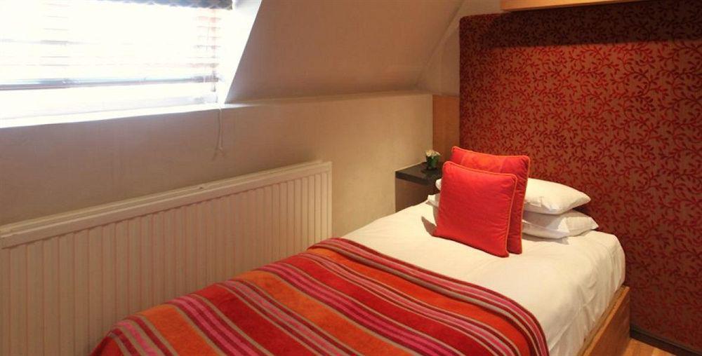 The Edwin Hotel Лондон Екстериор снимка